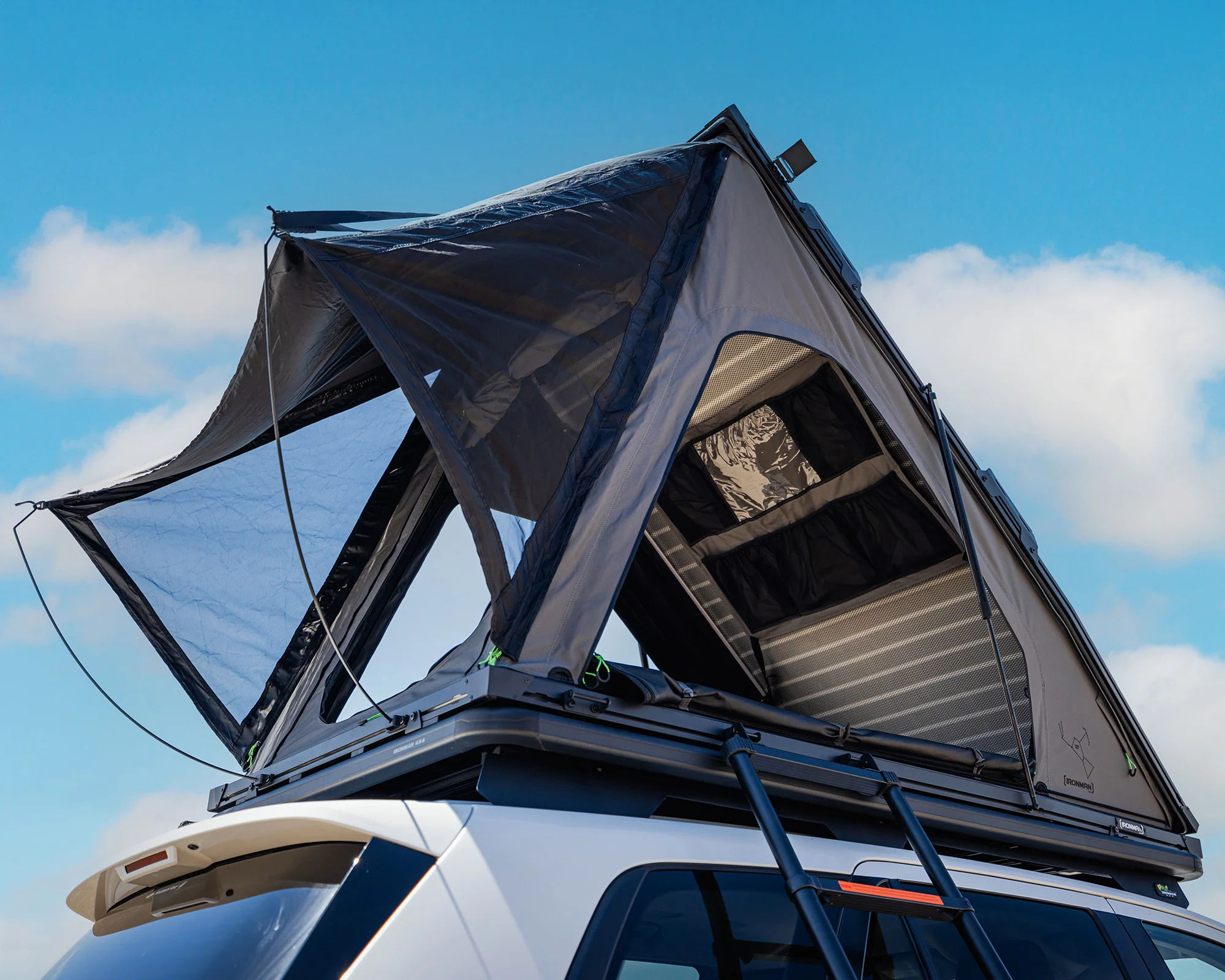 Rooftop Tents